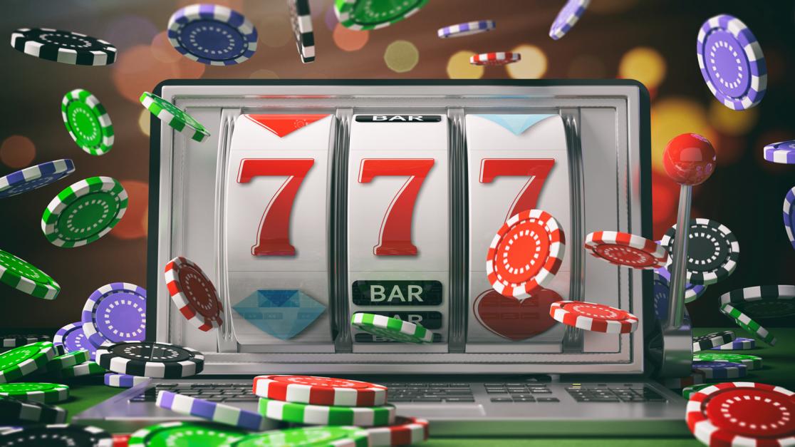 From Land-Based Casinos to Online Platforms: The Slot Player’s Journey